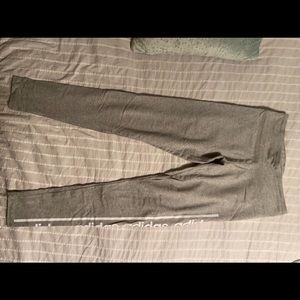 Adidas - S - gray leggings